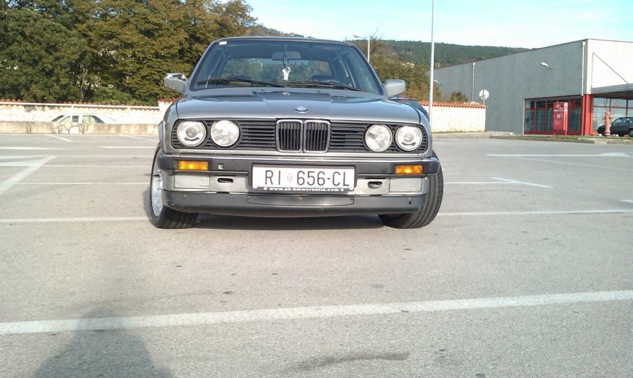 Bmw Serija 3 318i 1989 God