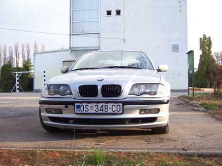 BMW serija 3 318i