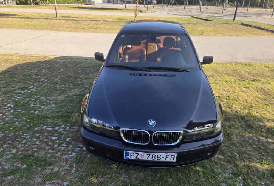 BMW serija 3 318i, fotografija 3