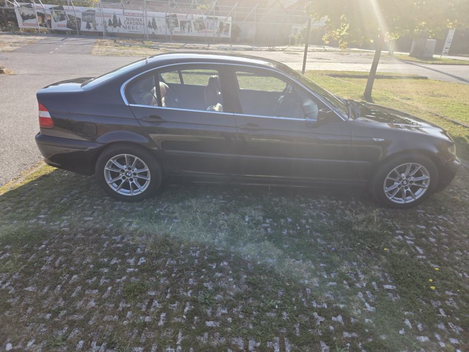 BMW serija 3 318i, fotografija 5