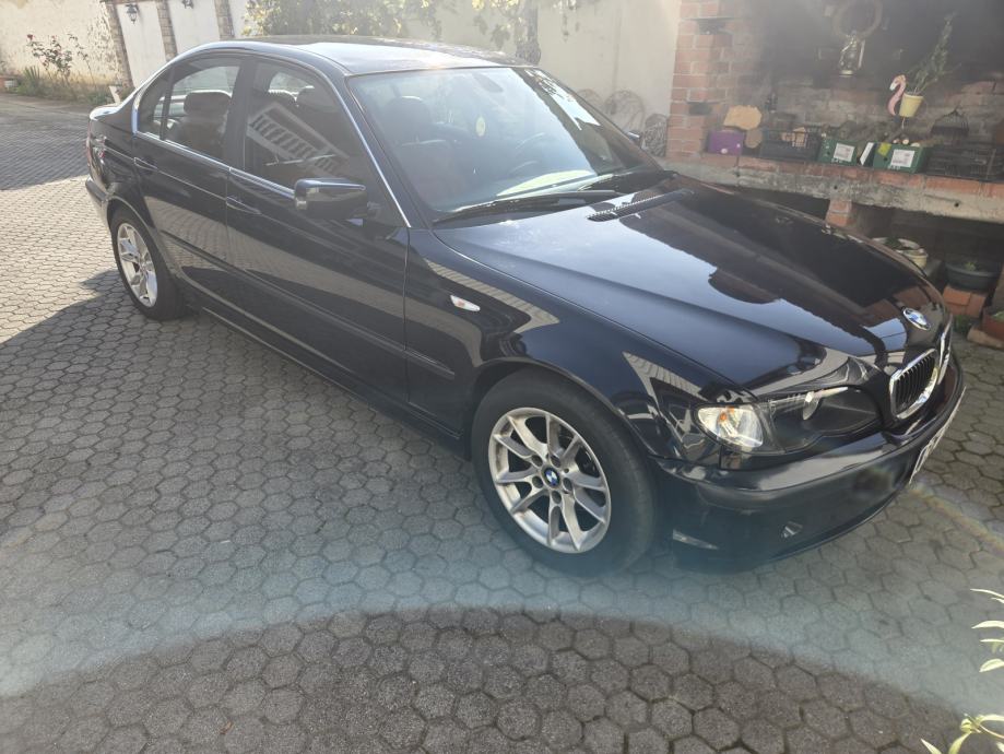 BMW serija 3 318i, fotografija 11
