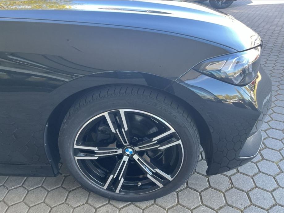 BMW serija 3 320d 57TKM,SERV.,NAVI.,MATRIX,ALU.,PDC,KAM.,ACC,VIRT, "M", fotografija 9