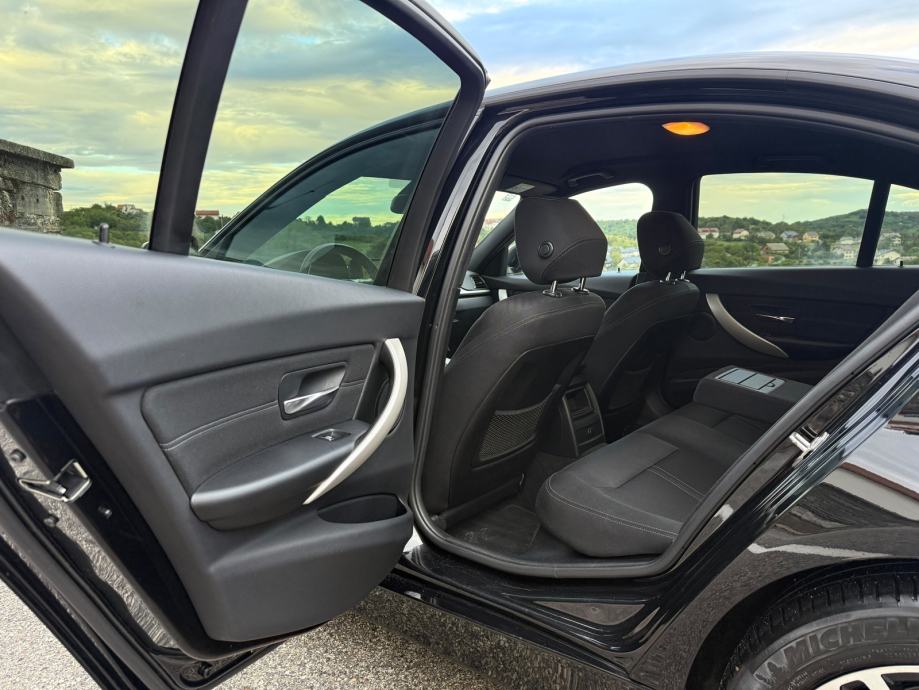 BMW SERIJA 3 320D AUTOMATIK *LCI* SPORT LINE*2017god, fotografija 11