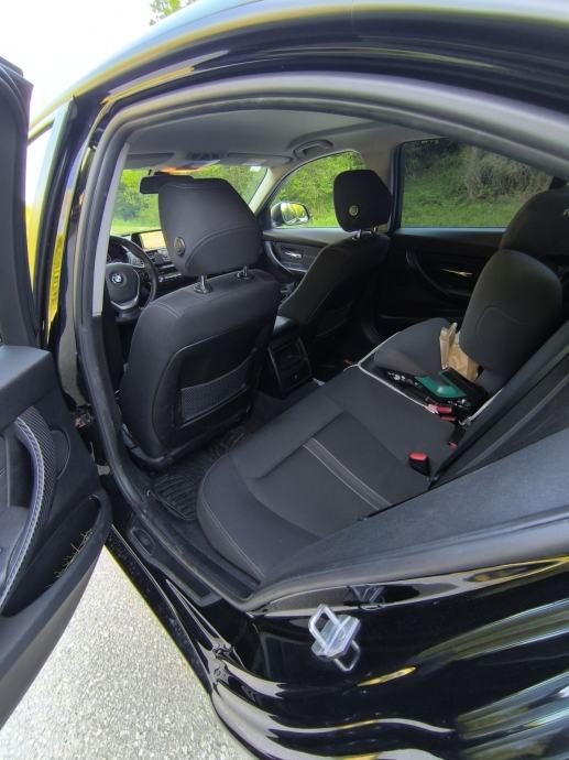 BMW 320d LCI, automatik, veliki servis, fotografija 12