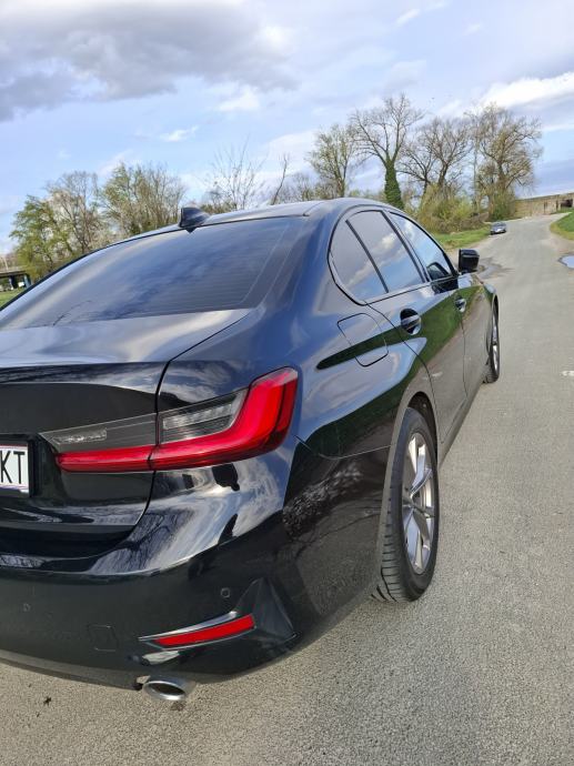 BMW serija 3 320d 140kw Sportline automatik. Vlasnik sam od 2023 god., fotografija 2