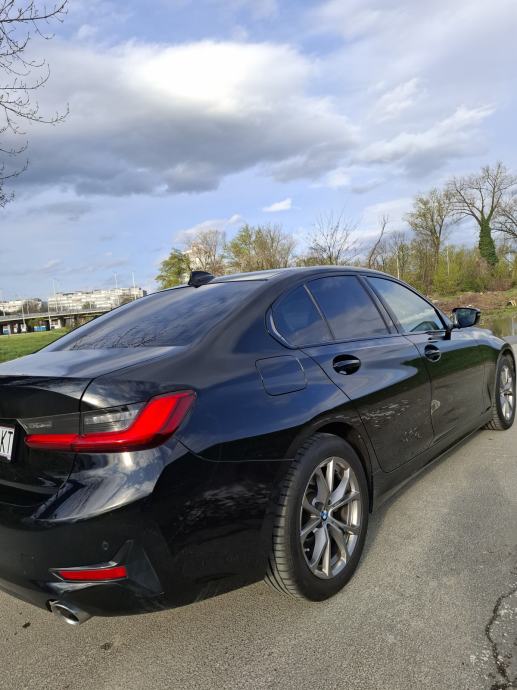 BMW serija 3 320d 140kw Sportline automatik. Vlasnik sam od 2023 god., fotografija 6