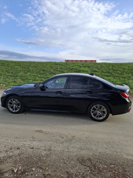 BMW serija 3 320d 140kw Sportline automatik. Vlasnik sam od 2023 god., fotografija 4