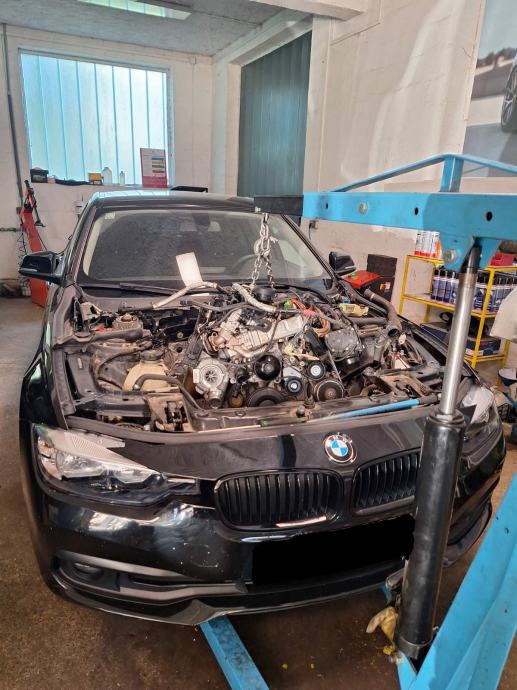 BMW 320d LCI, automatik, veliki servis, fotografija 14