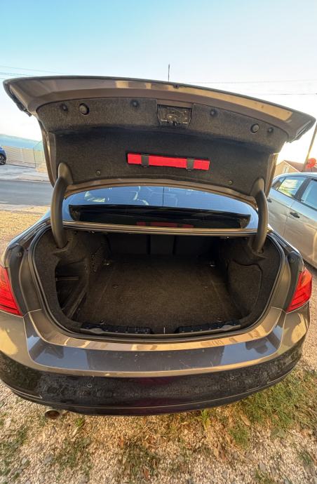 BMW serija 3 320d automatik, fotografija 9