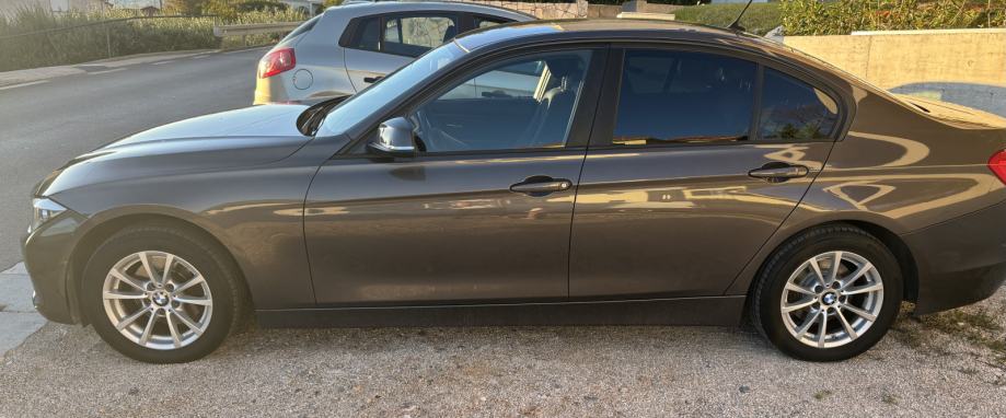 BMW serija 3 320d automatik, fotografija 5