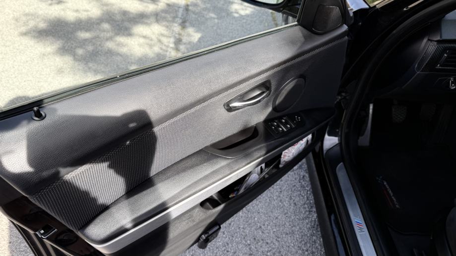 BMW serija 3 320d M PAKET I DRIVE PDC TEMP HANDSFREE, fotografija 10