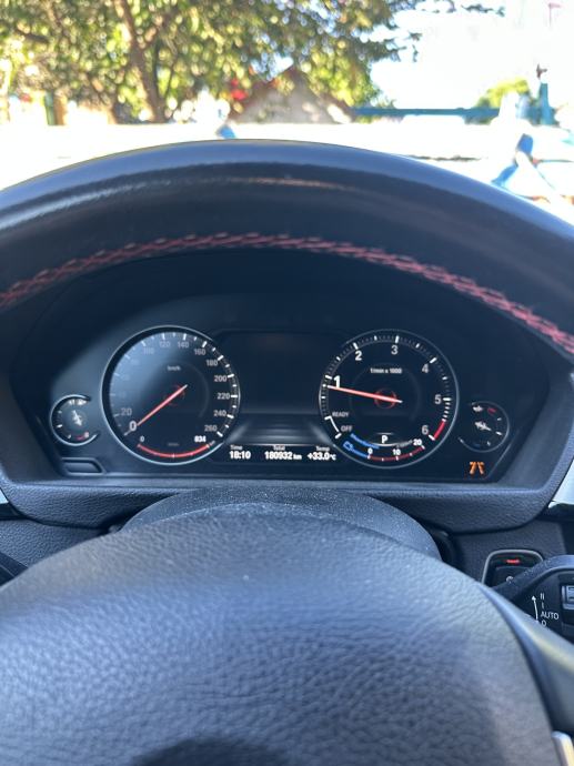 BMW serija 3 320d, fotografija 5