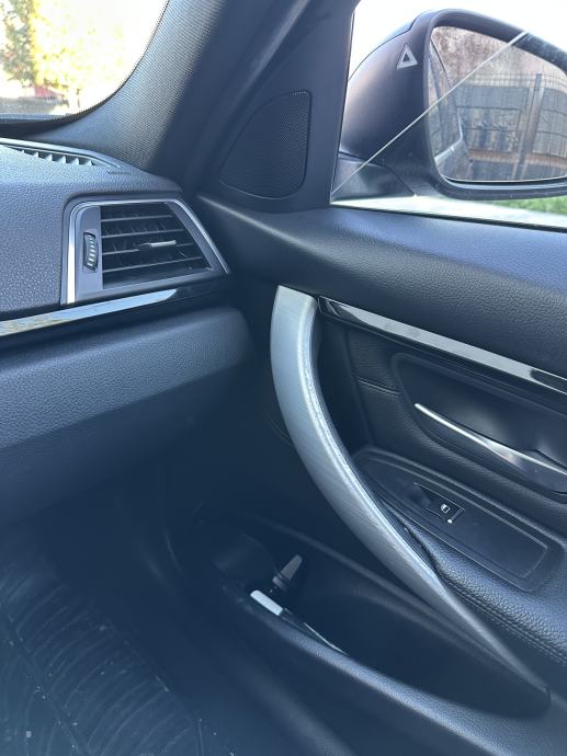 BMW serija 3 320d, fotografija 11