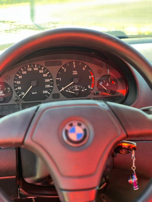 BMW serija 3 / Rijedak / Očuvan primjerak, fotografija 3
