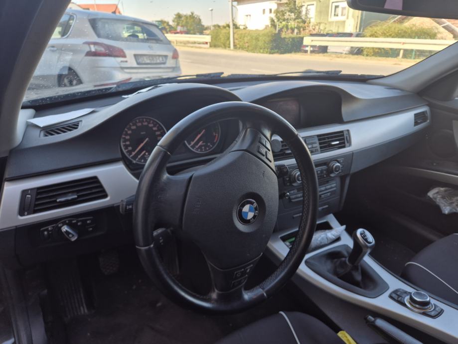 BMW serija 3 320d, fotografija 5