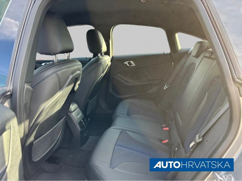 BMW SERIJA 3 320d X DRIVE- Jamstvo 15 mjeseci, 34.900,00 €, fotografija 7