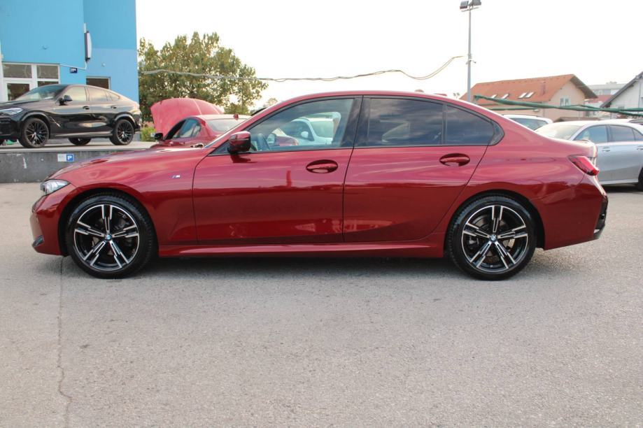 BMW serija 3 320d xDrive M-paket *HEAD UP, LED, NAVIGACIJA, KAMERA 360, fotografija 8