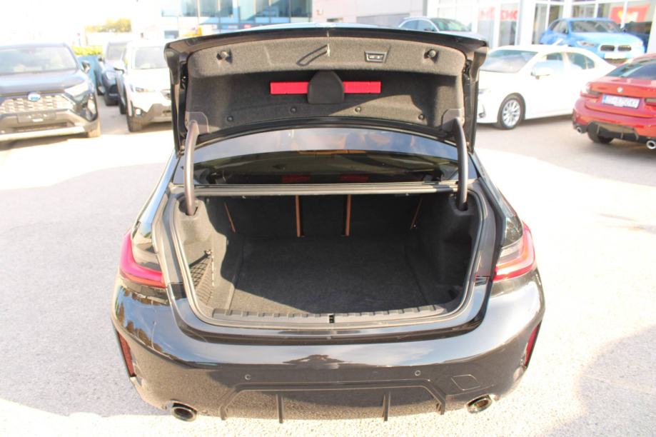 BMW serija 3 320d xDrive M-paket *HEAD UP, LED, NAVIGACIJA, KAMERA 360, fotografija 10