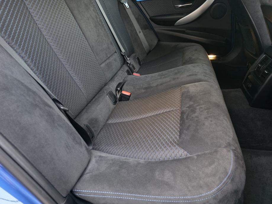 BMW serija 3 320d xDrive M Sport Automatik Servisna povijest 11/2017, fotografija 13
