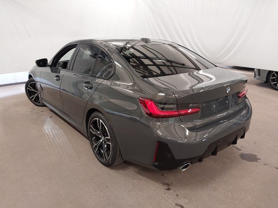 BMW serija 3 320i automatik M sport, fotografija 3