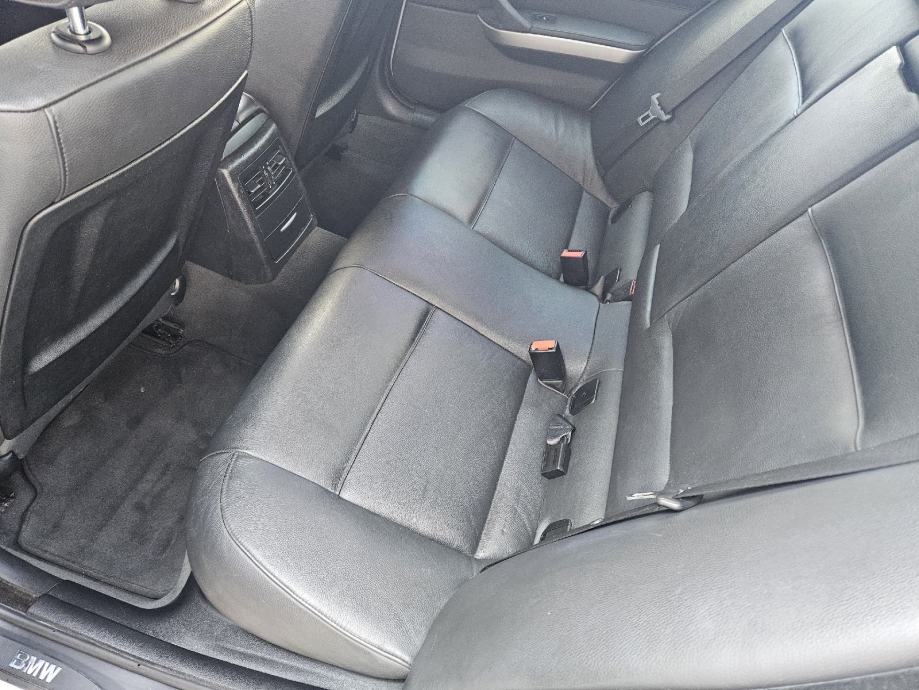 BMW serija 3 320i automatik, fotografija 12