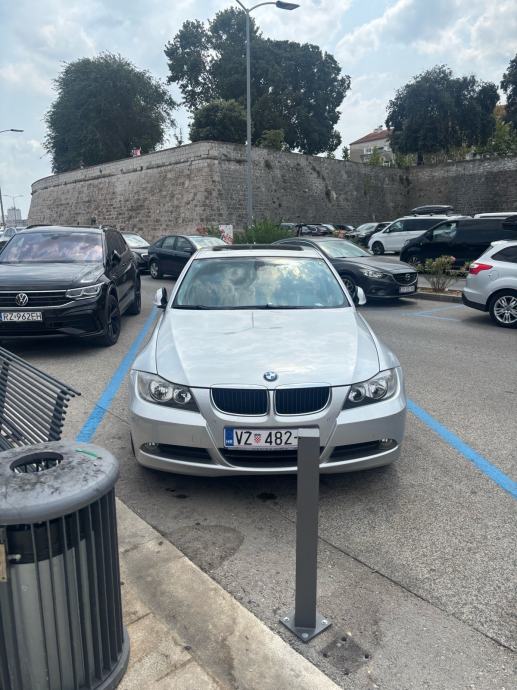 BMW serija 3 320i automatik, fotografija 2