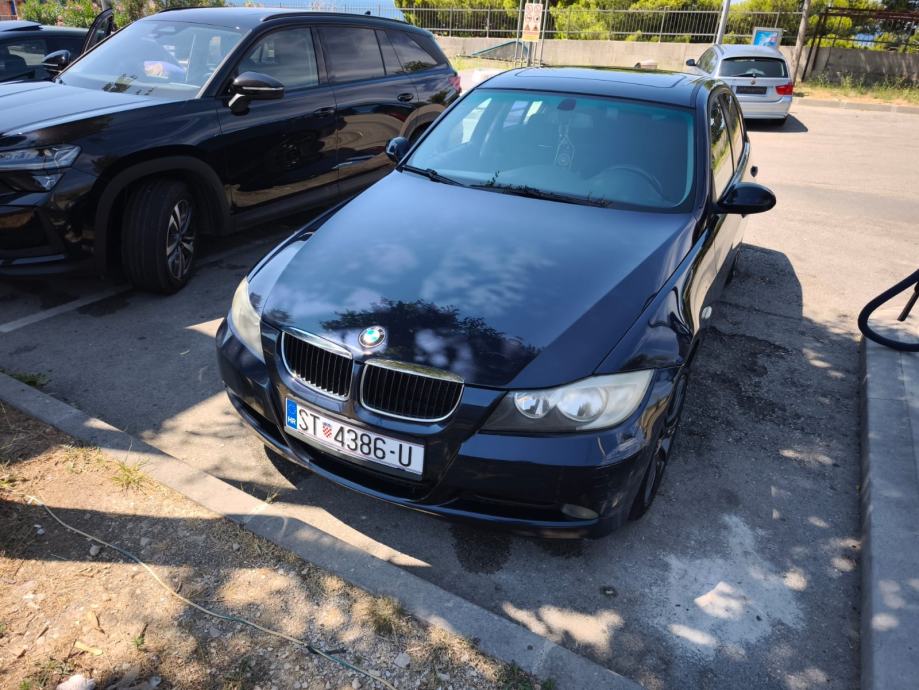 BMW serija 3 320i, fotografija 9