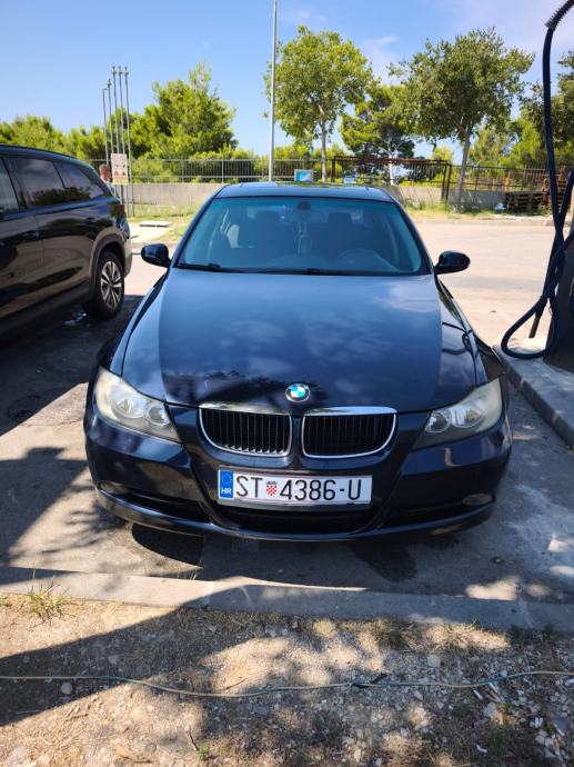 BMW serija 3 320i, fotografija 10