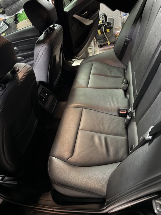 BMW serija 3 330d automatik, fotografija 6