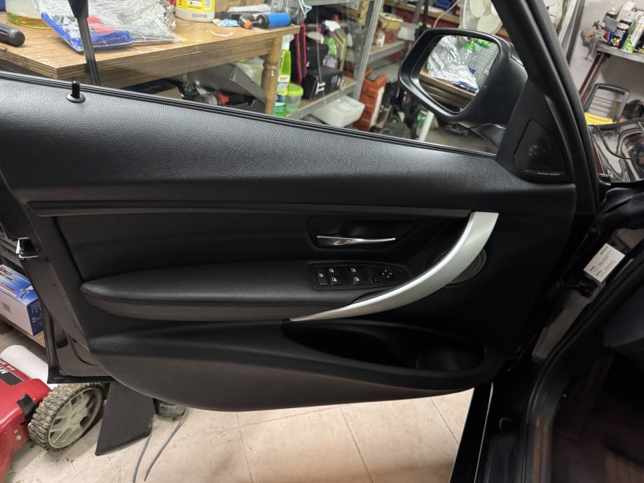 BMW serija 3 330d automatik, fotografija 5