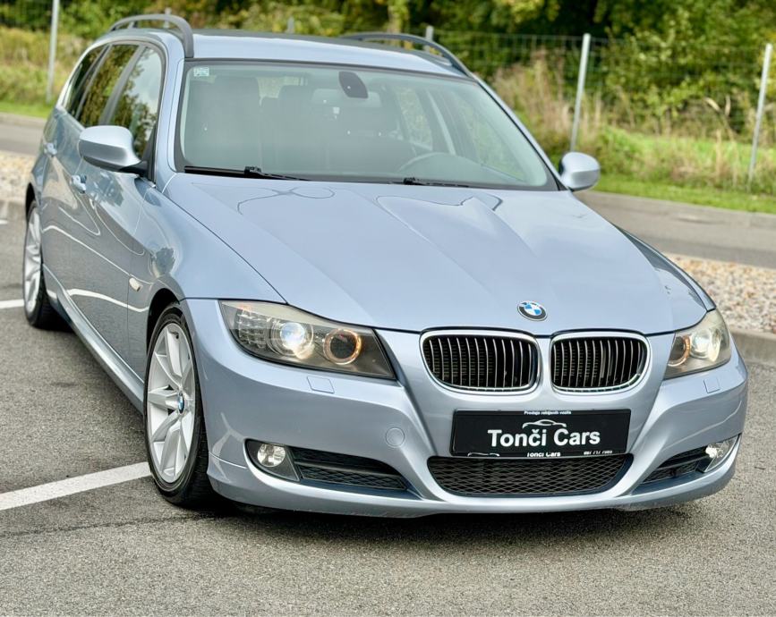 BMW SERIJA 3 330D TOURING * X- DRIVE * 245KS * AUTOMATIC * SERVISNA *, fotografija 3