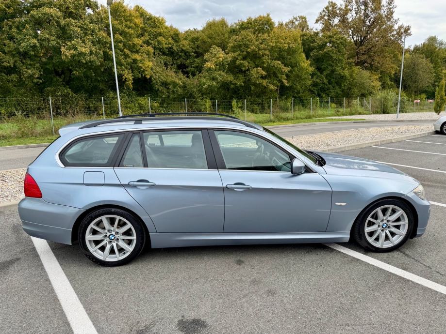 BMW SERIJA 3 330D TOURING * X- DRIVE * 245KS * AUTOMATIC * SERVISNA *, fotografija 17