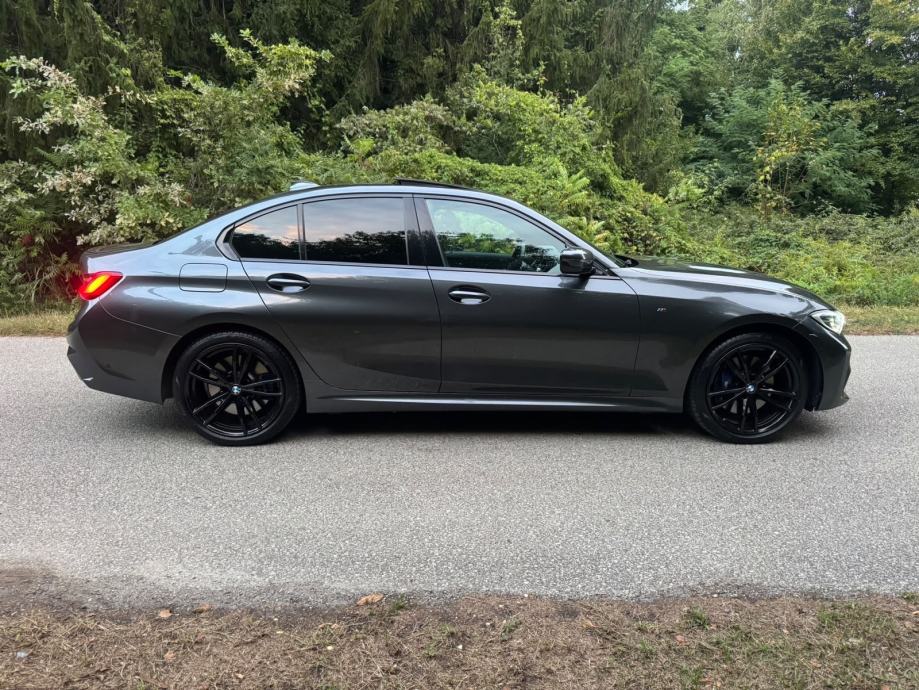 BMW serija 3 330e// M- paket //, fotografija 5