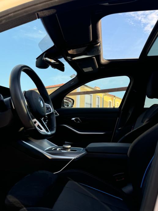 BMW 330e / M sport pro / Laser / 360 kamera, fotografija 8