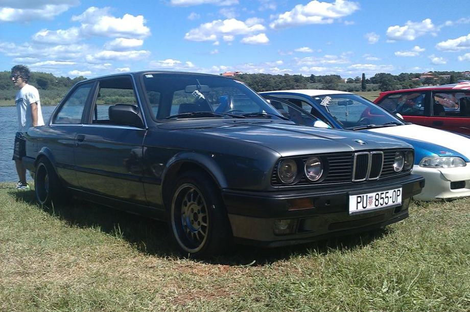 BMW serija 3 Coupe E30 kockica, 1990 god.