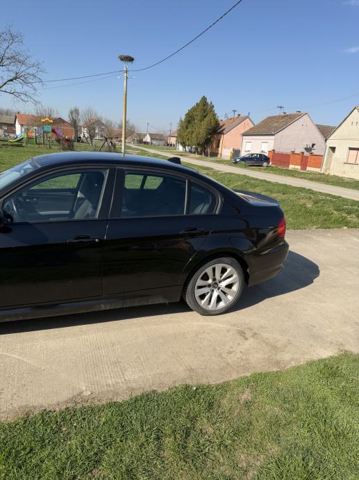BMW serija 3 e90, fotografija 8
