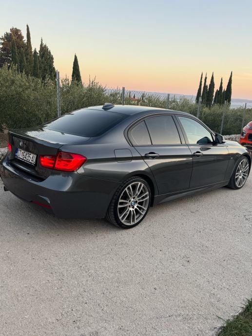 Bmw serija 3 F30 318d(2.0)150ks Aut. • M sport paket • 163tkm, fotografija 4