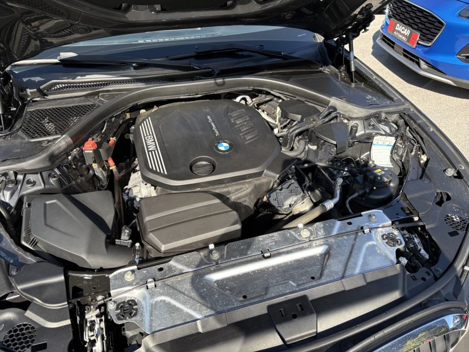 BMW serija 3 Touring 318d automatik - AKCIJA, fotografija 9