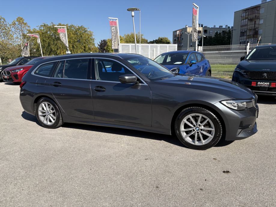 BMW serija 3 Touring 318d automatik - AKCIJA, fotografija 10