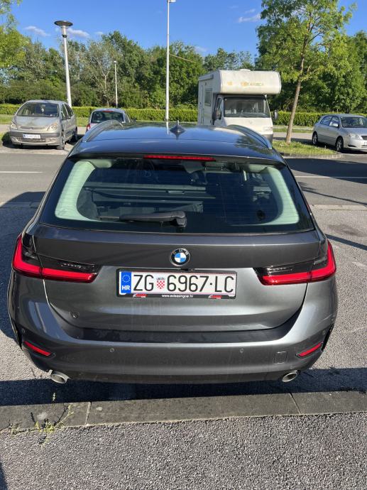 BMW serija 3 Touring 318d automatik, koža, kamera, adaptivni tempomat, fotografija 5