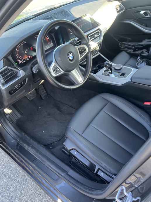 BMW serija 3 Touring 318d automatik, koža, kamera, adaptivni tempomat, fotografija 7