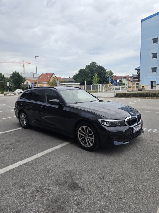 BMW serija 3 318d REG GOD DANA, full oprema, virtual, automatik, koža, fotografija 3