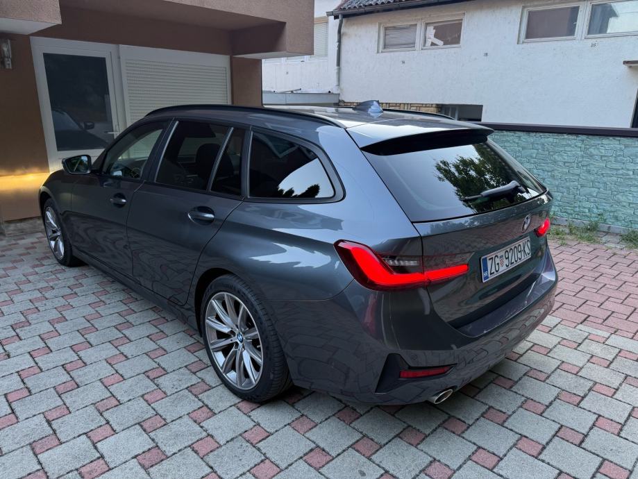 BMW serija 3 Touring 318d automatik, fotografija 3