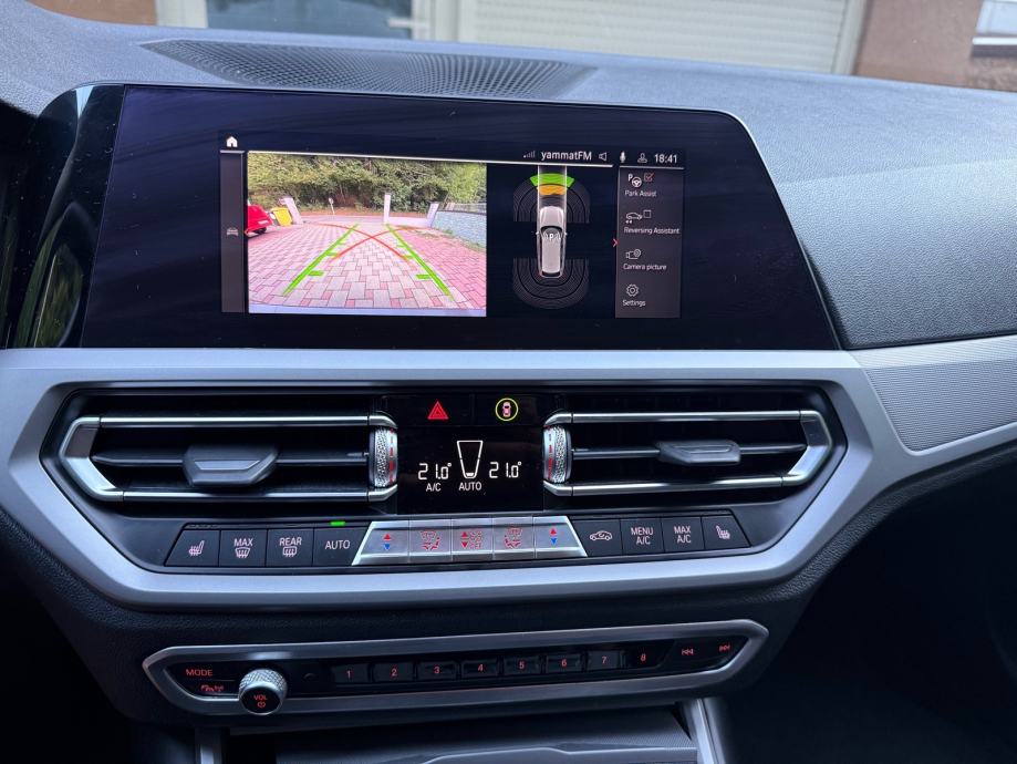 BMW serija 3 Touring 318d automatik, fotografija 12