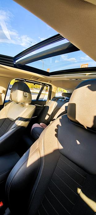 BMW serija 3 Touring 318d automatik, fotografija 14