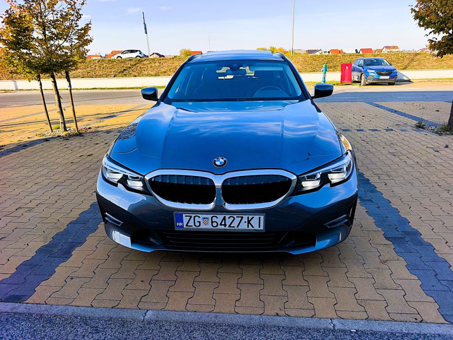 BMW serija 3 Touring 318d automatik, fotografija 2
