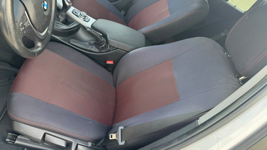 BMW serija 3 Touring 318d LCI - Navi, grj. sjedala, Temp, Kamera, fotografija 12