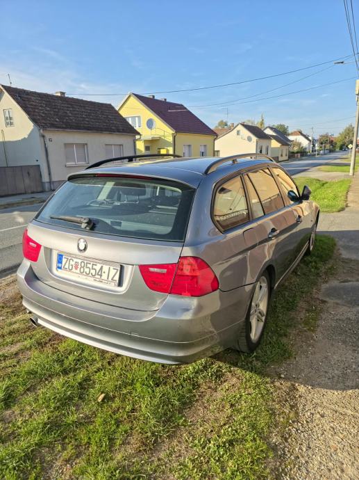 BMW serija 3 Touring 318d LCI - REG do 10/2027, fotografija 4
