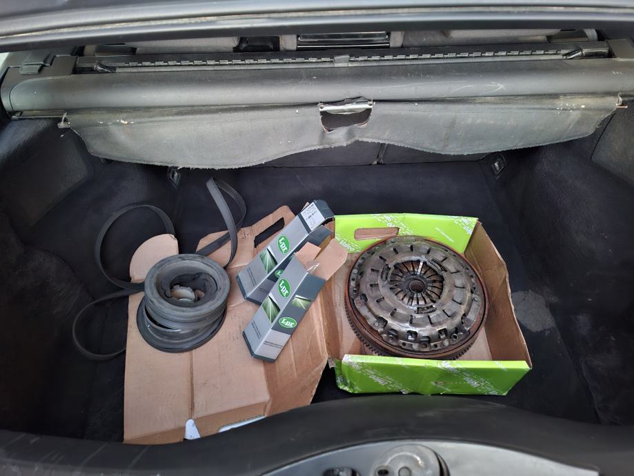 BMW serija 3 Touring 320d , 110 KV reg 4 mj 2027 MOGUCA ZAMJENA, fotografija 7