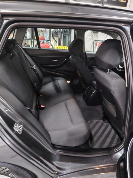 BMW serija 3 Touring 320d automatik, fotografija 5